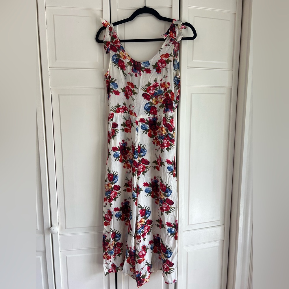 Ryan Michelle lightweight jumper, size M
